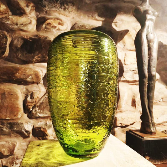 1970s Green Vase in Hand Worked Murano Glass - Made in Italy. 31 h cm / 12.20 h inches.