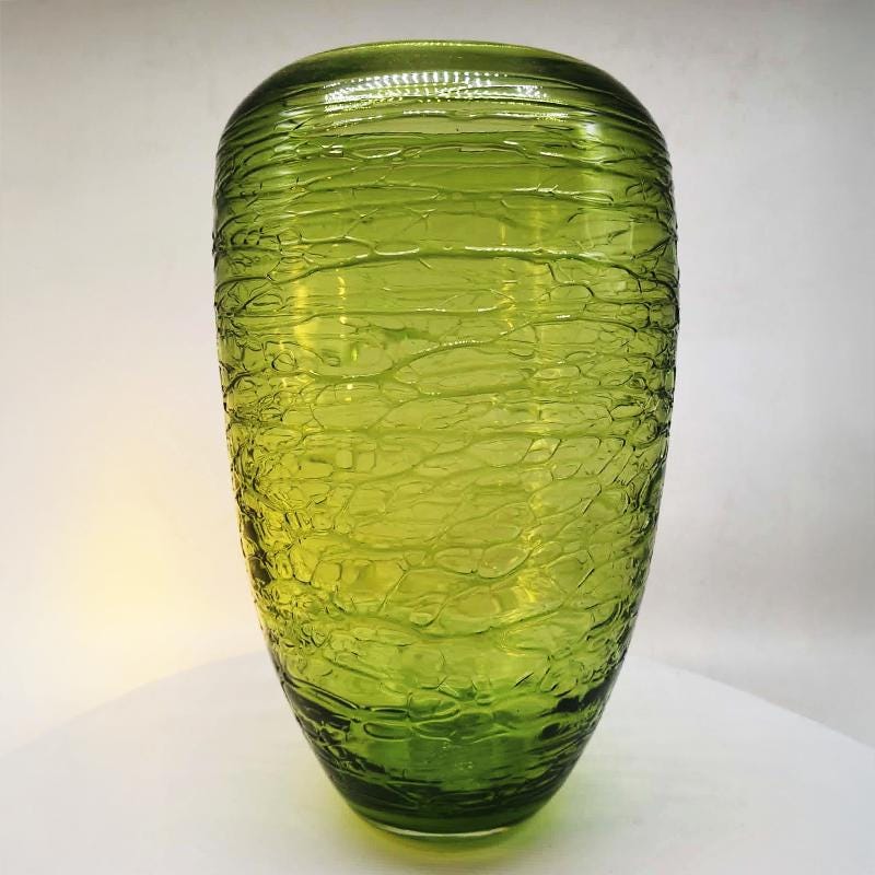 1970s Green Vase in Hand Worked Murano Glass - Made in Italy. 31 h cm / 12.20 h inches.