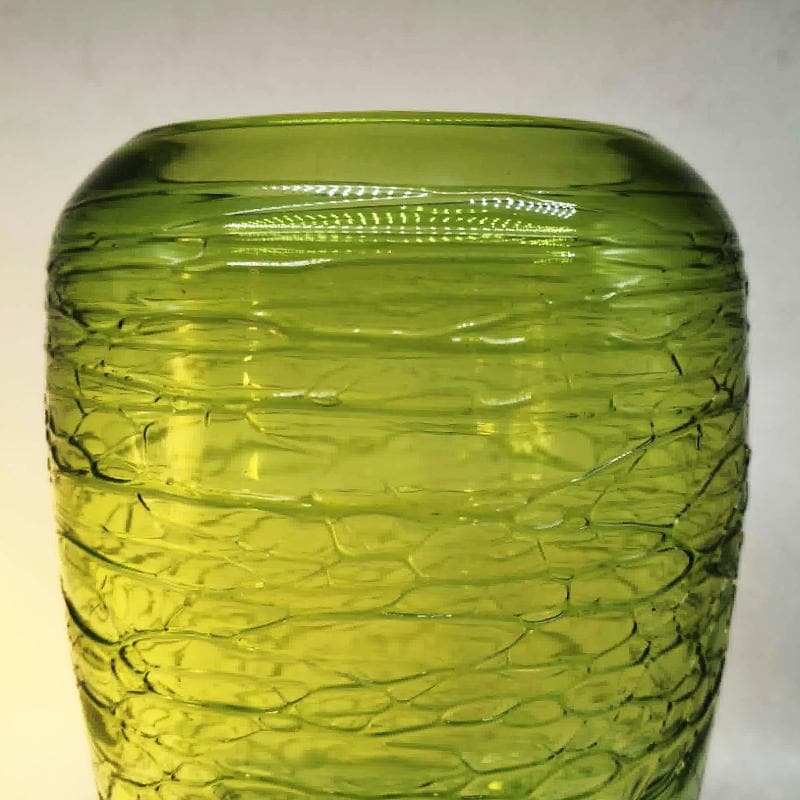 1970s Green Vase in Hand Worked Murano Glass - Made in Italy. 31 h cm / 12.20 h inches.