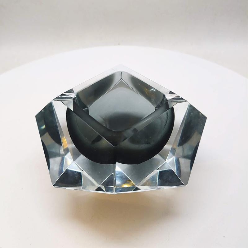 1960S Ashtray or Catch-all in Murano Glass by Flavio Poli for Seguso. Made in Italy. 14 cm / 5.51 inches