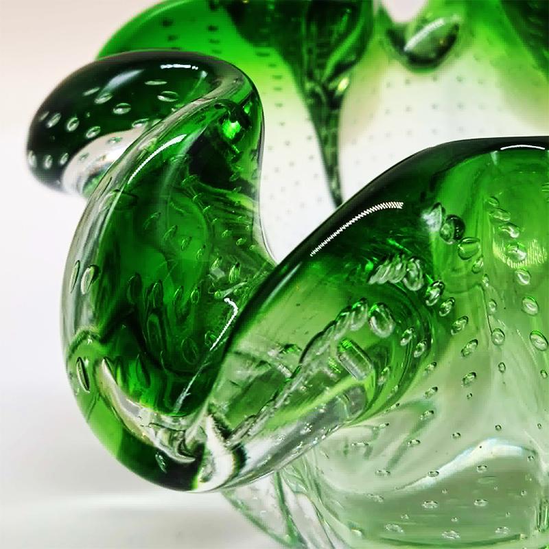 1950s Big Ashtray or Catch-all in Murano Glass with Air Bubble. Made in Italy.