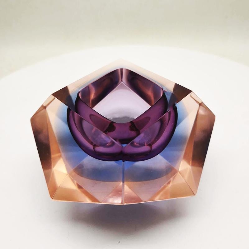 1960s Rare Colors Multifaceted Ashtray or Catch-all in Murano Glass by Flavio Poli for Seguso. Made in Italy