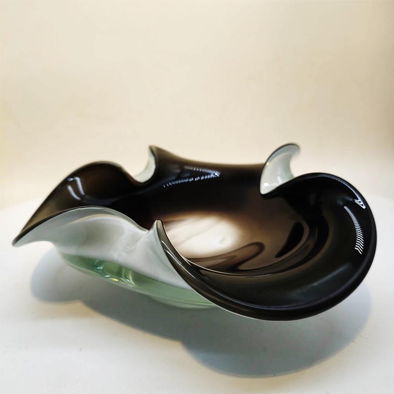1970s Big Brown Asthray ot Catch-All in Murano Glass.