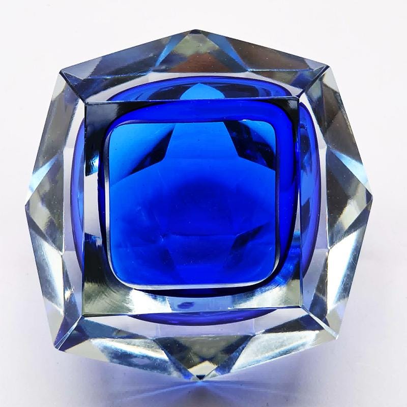 1960s Stunning Blue Ashtray or Catch-all in Murano Glass by Flavio Poli for Seguso.