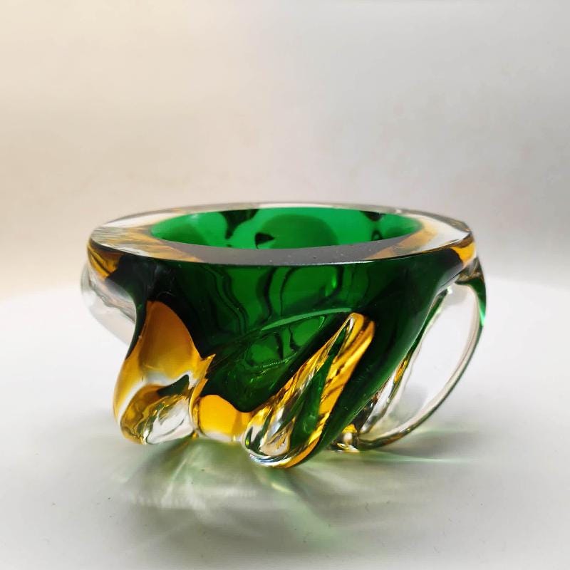 1950s Ashtray or Catch-all in HandBlown and Handcrafted Murano Glass. Made in Italy.
