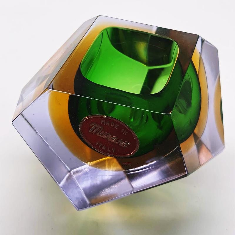 1960s Asymmetrical and particular Multifaceted Ashtray / Bowl in Murano Glass. Made in Murano, Italy