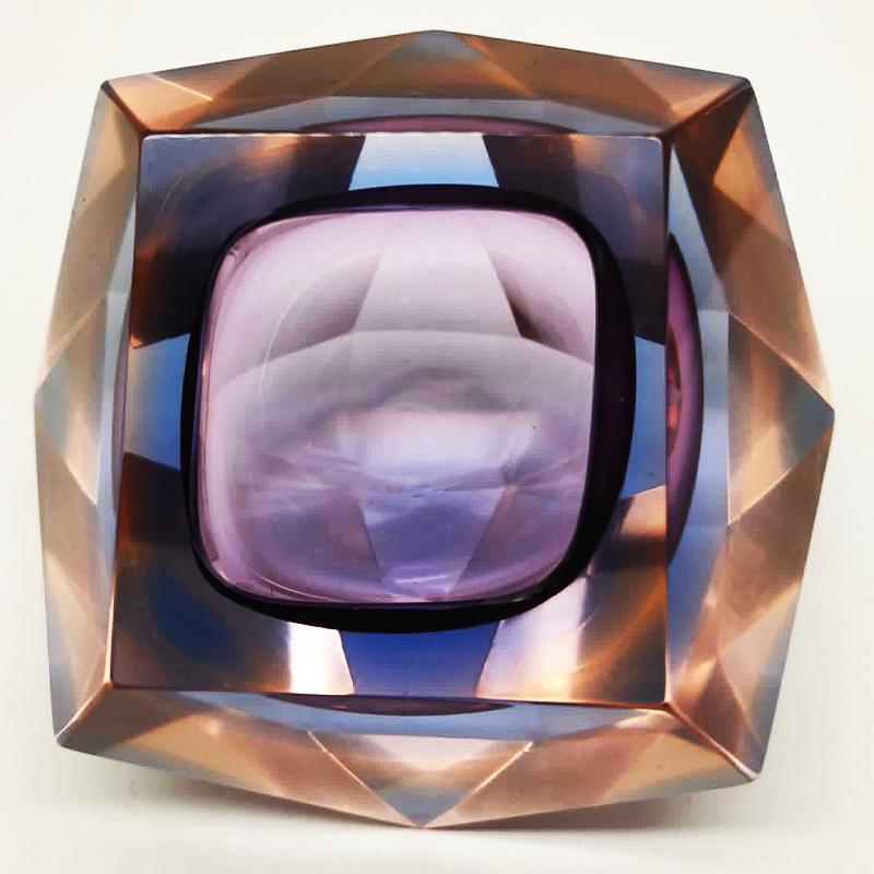 1960s Rare Colors Multifaceted Ashtray or Catch-all in Murano Glass by Flavio Poli for Seguso. Made in Italy