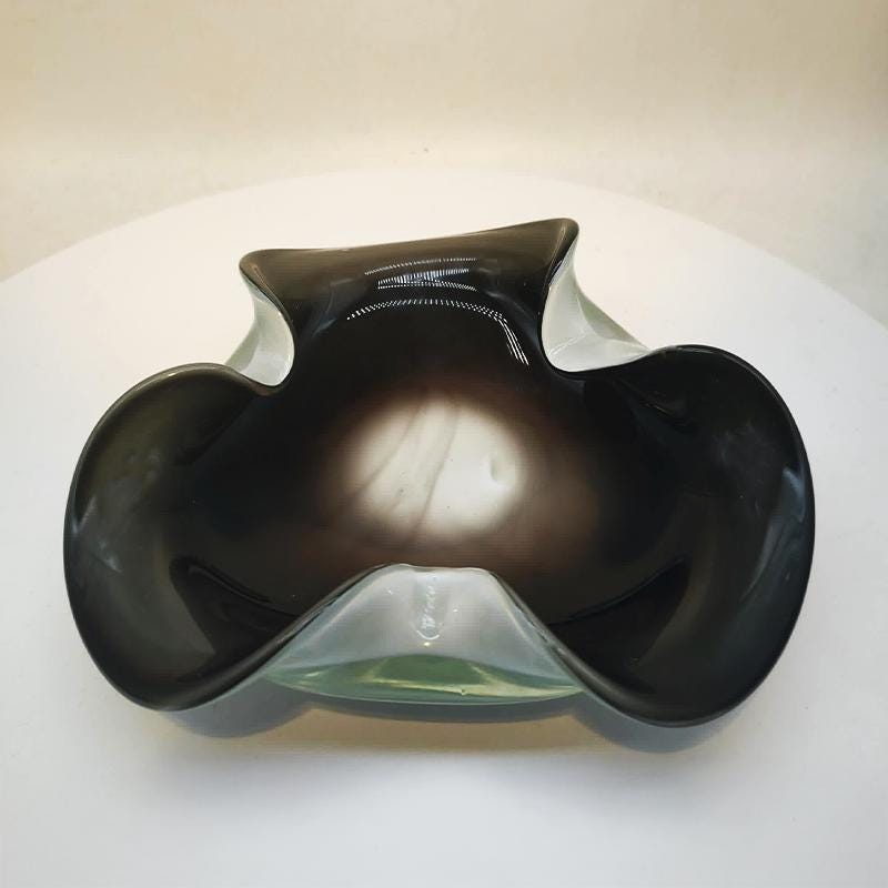 1970s Big Brown Asthray ot Catch-All in Murano Glass.