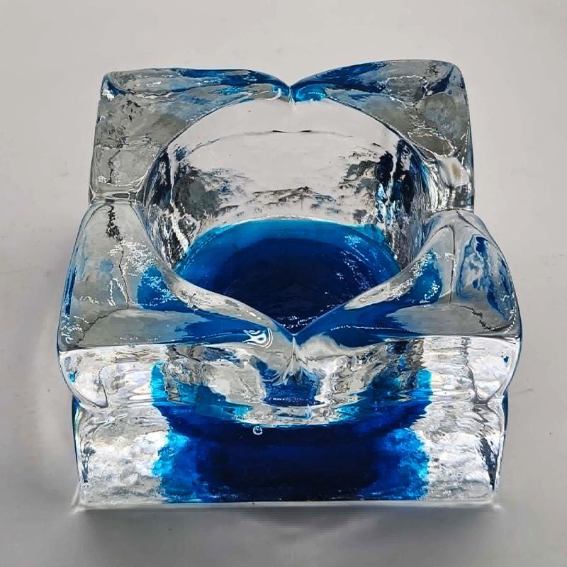 1960s Big Square Ashtray or Catch-all in Hand-Worked Murano Glass with Ice Cube effect. Made in Italy - 12 cm