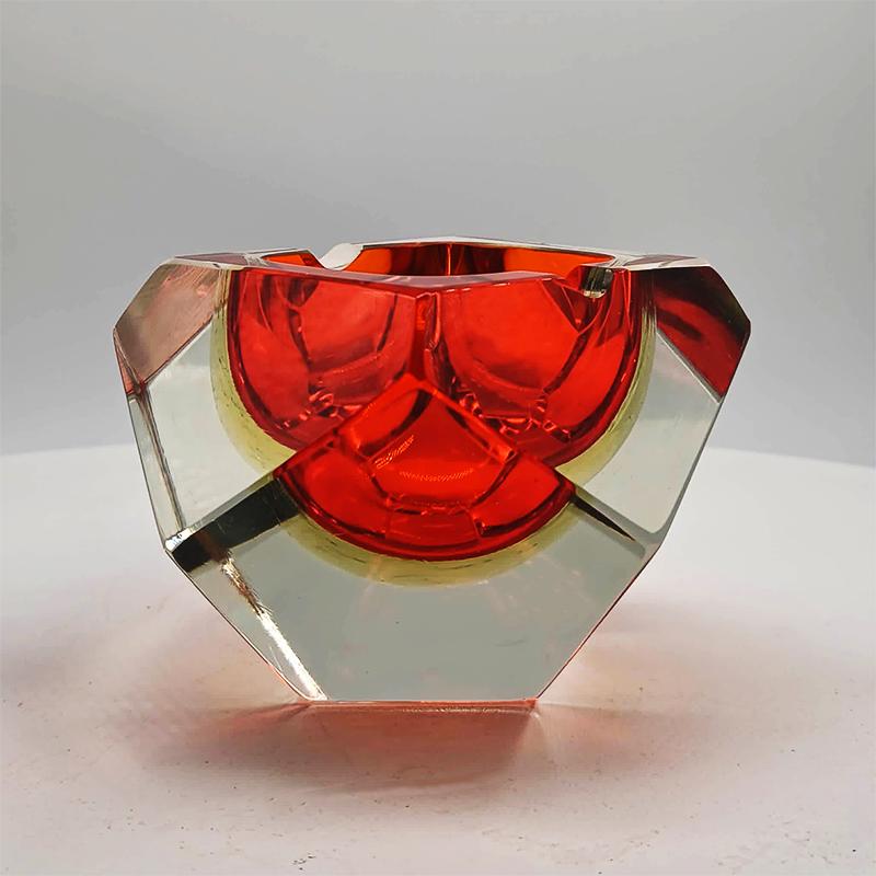 1960s Ashtray or Catch-all in Murano Glass by Flavio Poli for Seguso.