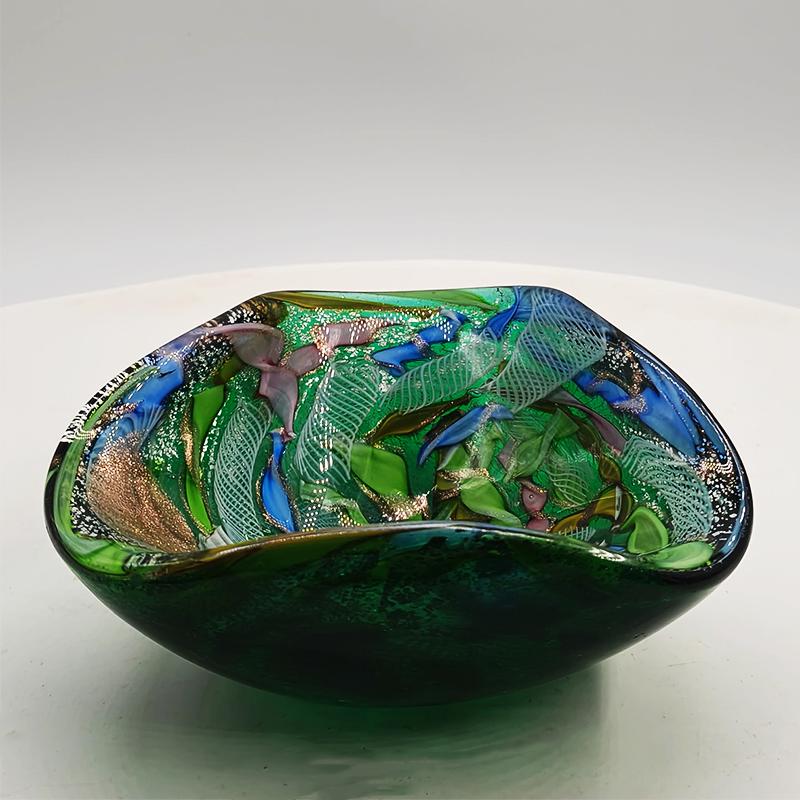 1950s Stunning Ashtray in Murano glass by Dino Martens - Tutti Frutti. Made in Italy. 13 cm. / 5.11 inches