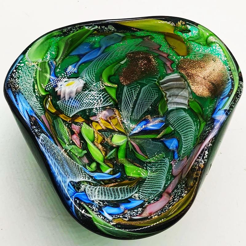 1950s Stunning Ashtray in Murano glass by Dino Martens - Tutti Frutti. Made in Italy. 13 cm. / 5.11 inches