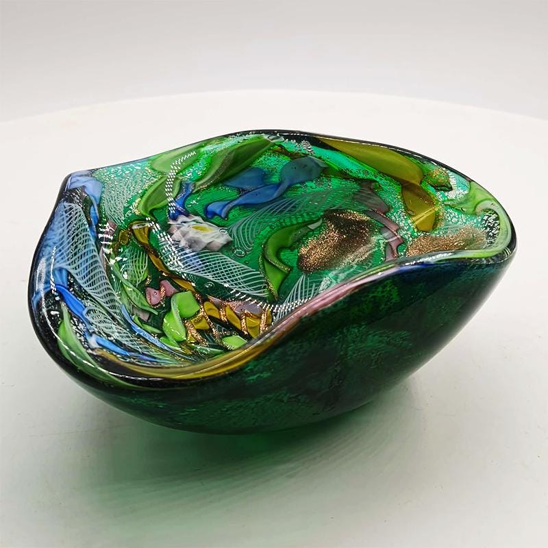 1950s Stunning Ashtray in Murano glass by Dino Martens - Tutti Frutti. Made in Italy. 13 cm. / 5.11 inches