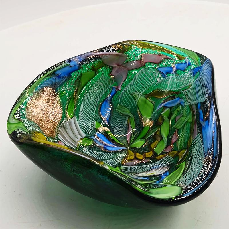 1950s Stunning Ashtray in Murano glass by Dino Martens - Tutti Frutti. Made in Italy. 13 cm. / 5.11 inches
