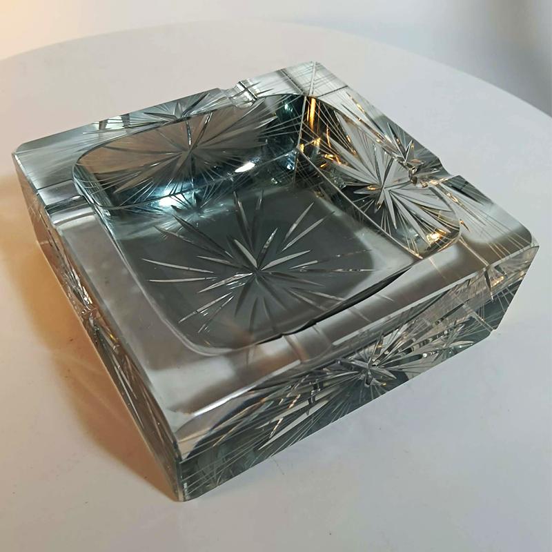1970s Big Rare Square Ashtray or Catch-all in Murano Glass by Mandruzzato . 14 cm / 5.51 inches