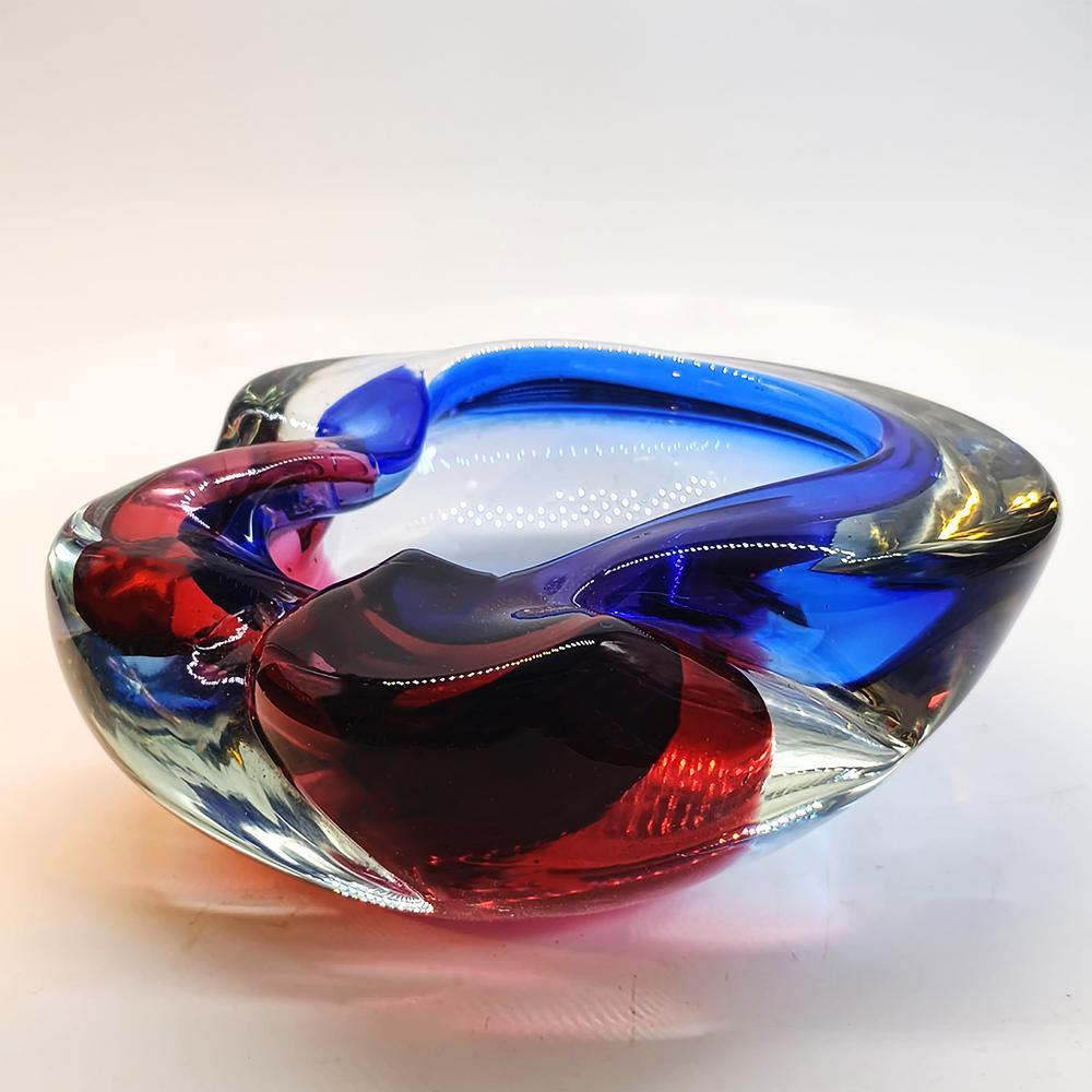 1960s Ashtray or Catch-all in Murano Glass by Flavio Poli for Seguso. 15,5 cm. Made in Italy.