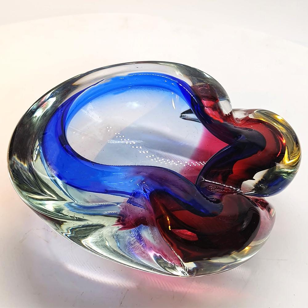 1960s Ashtray or Catch-all in Murano Glass by Flavio Poli for Seguso. 15,5 cm. Made in Italy.
