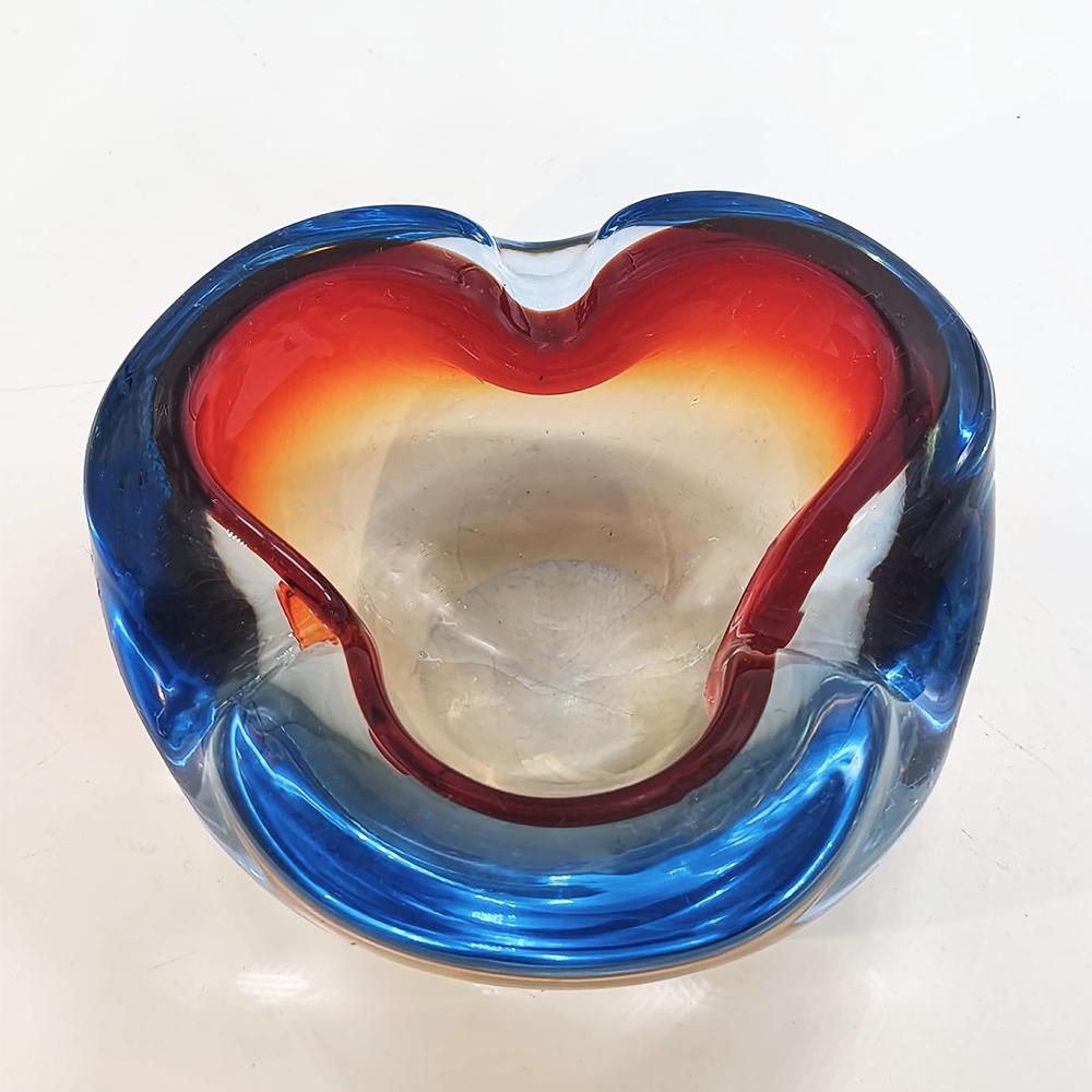 1960s Ashtray in Murano Glass by Flavio Poli for Seguso. Made in Italy.