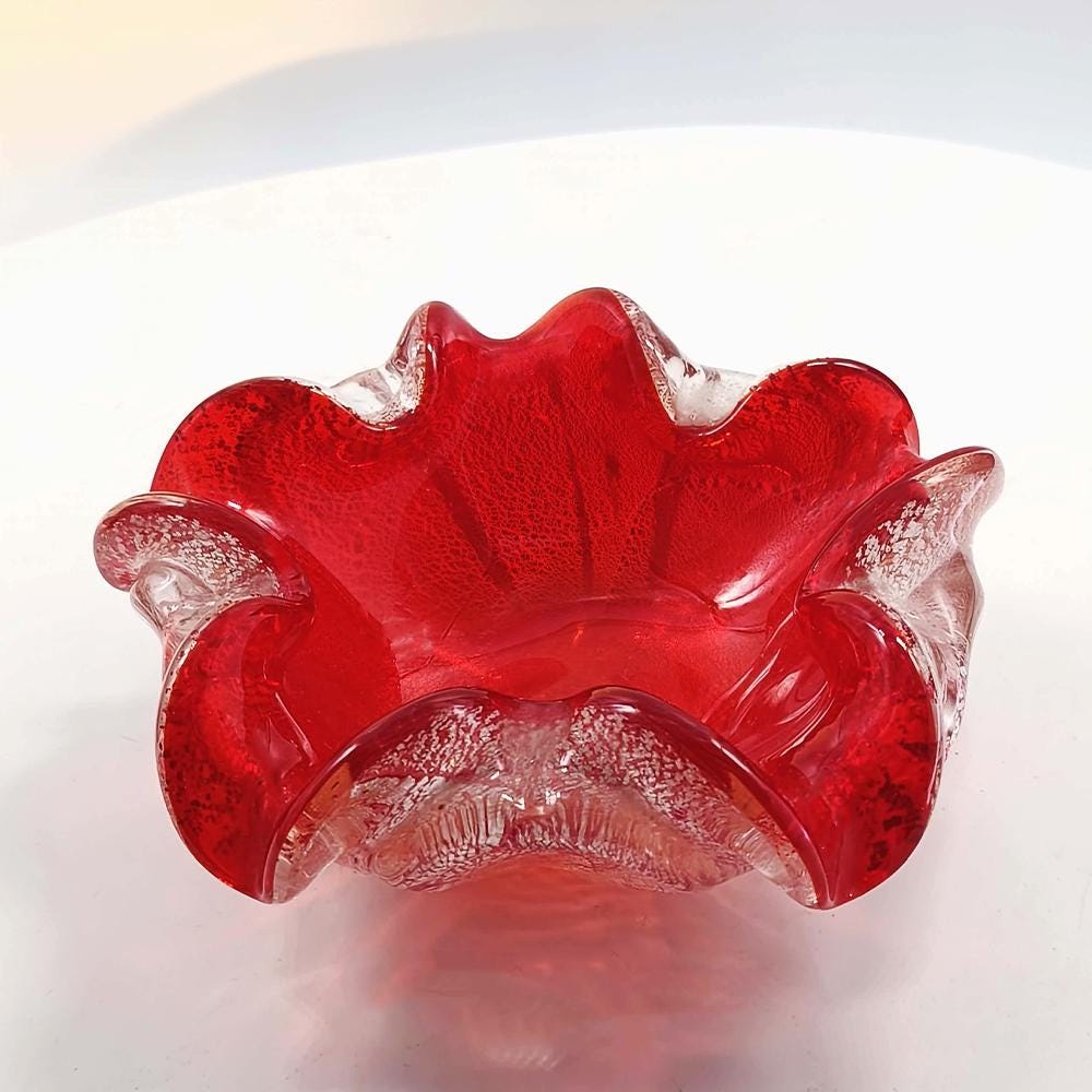 1950s Stunning Ashtray in Murano Glass with Silver finishes, Made in Italy.
