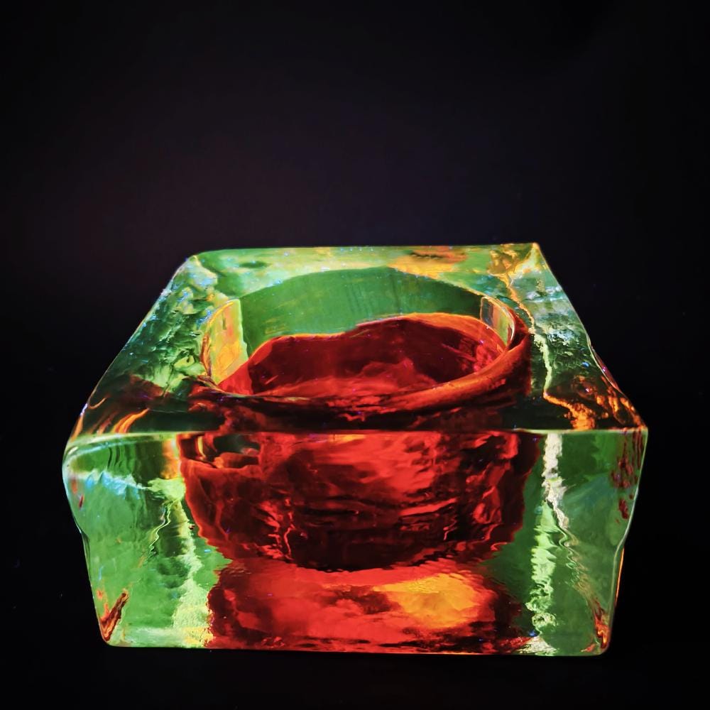 1960s Big Square Ashtray in Uranium Handcrafted Murano Glass by Mandruzzato with ice-cube effect.