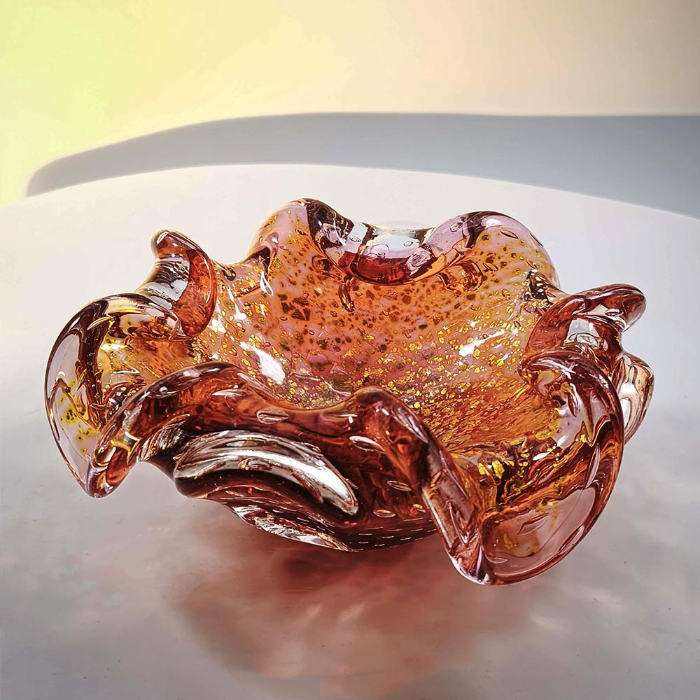 1950s Stunning Ashtray in Murano Glass with Gold finishes, Made in Italy.