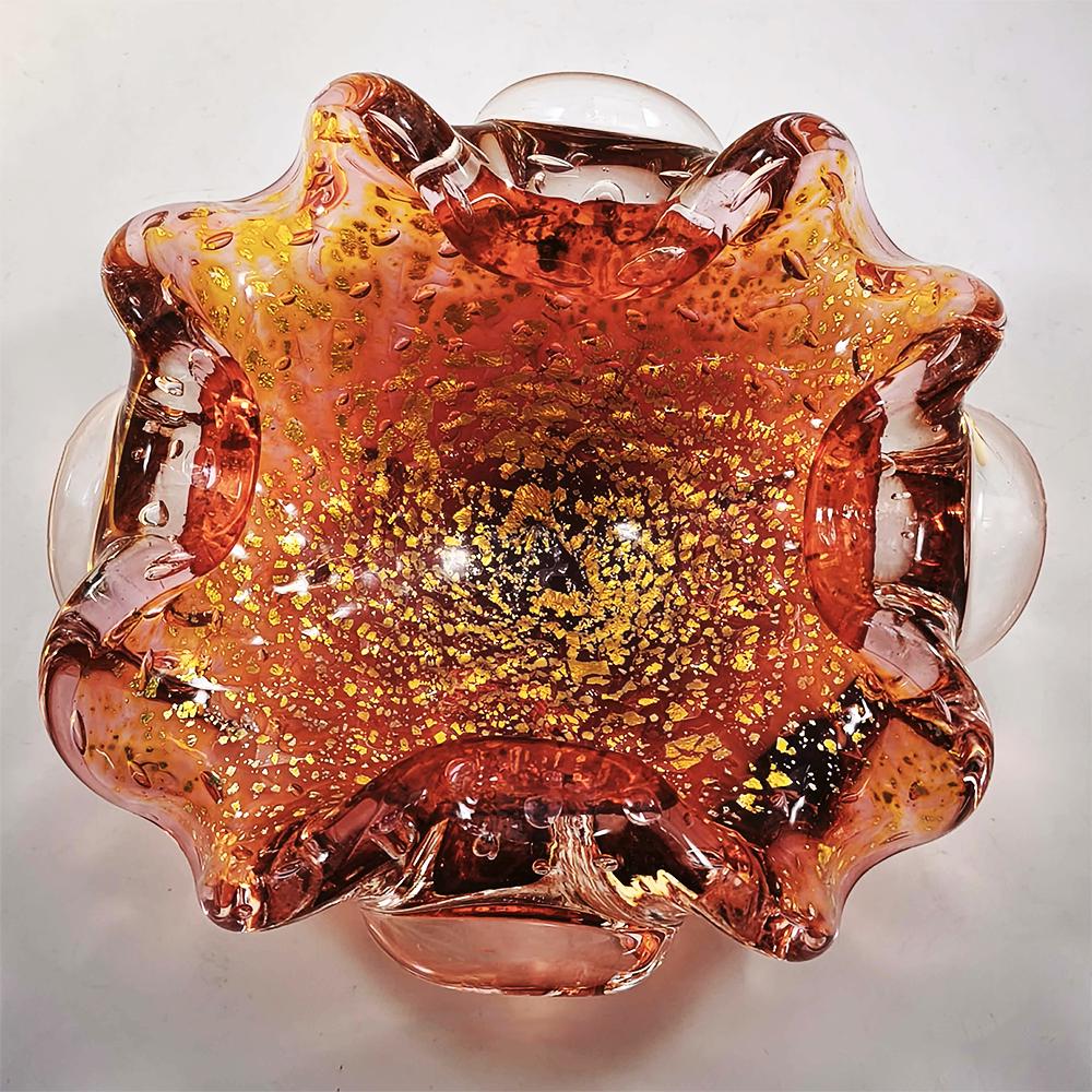 1950s Stunning Ashtray in Murano Glass with Gold finishes, Made in Italy.