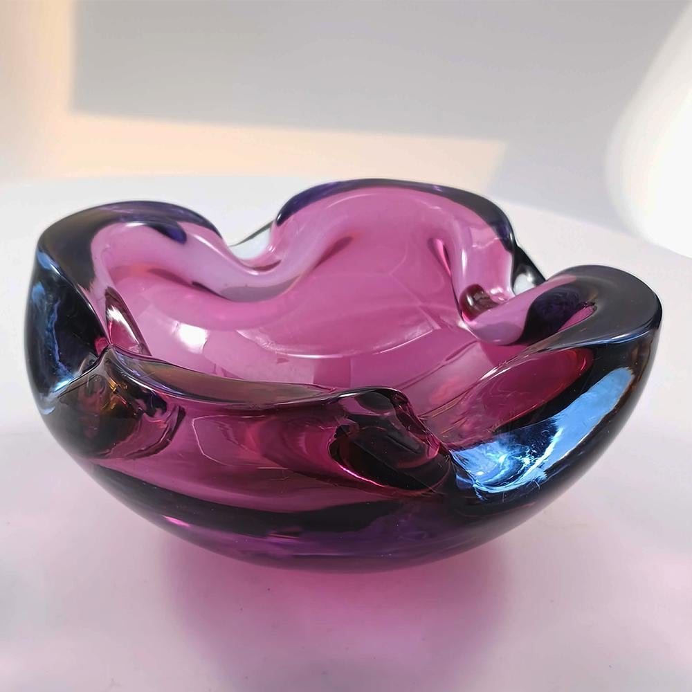 1960s Ashtray in Murano Glass by Flavio Poli for Seguso. Made in Italy.