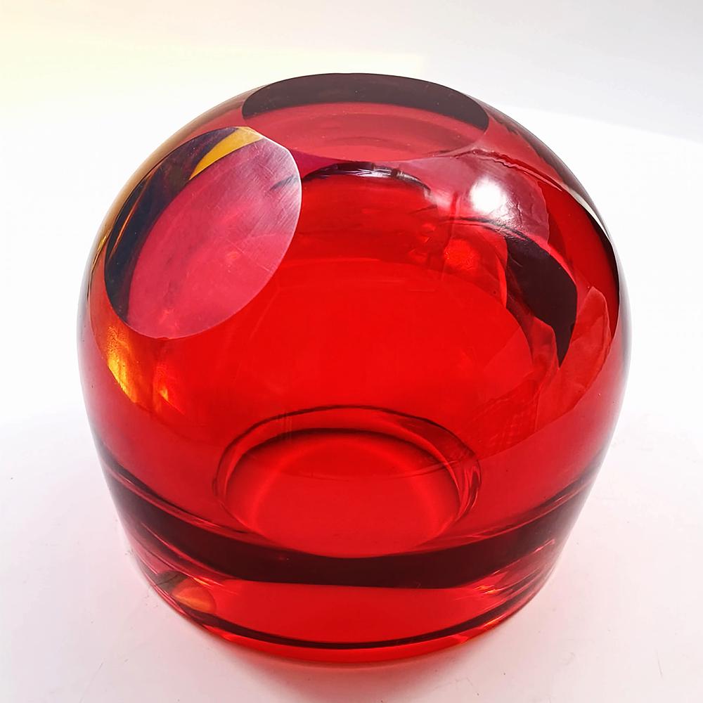 1960s Rare Ashtray or Catch-all in Murano Glass by Flavio Poli for Seguso. Made in Italy.