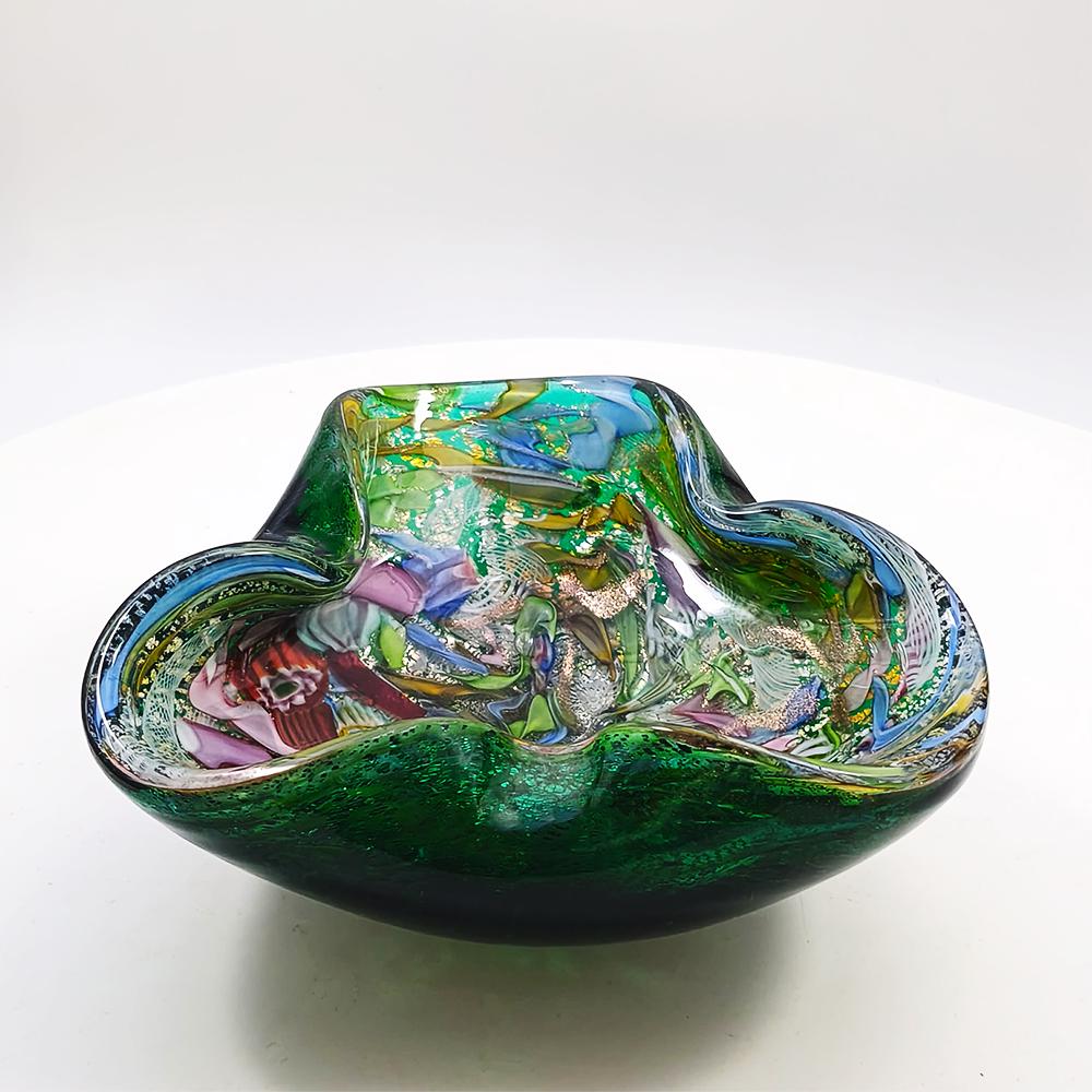 1950s Big Ashtray in Murano Glass by Dino Martens - Tutti Frutti. Made in Italy. 17 cm. / 6.69 inches