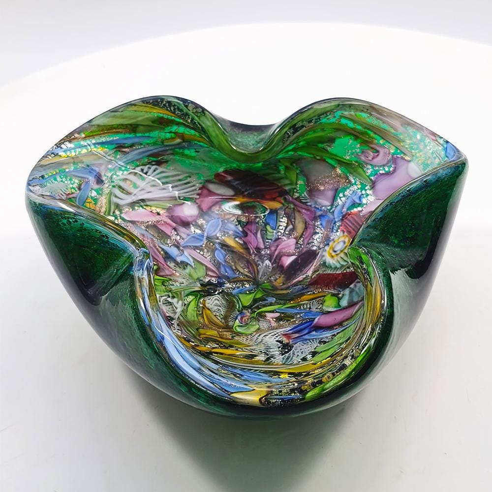 1950s Big Ashtray in Murano Glass by Dino Martens - Tutti Frutti. Made in Italy. 17 cm. / 6.69 inches