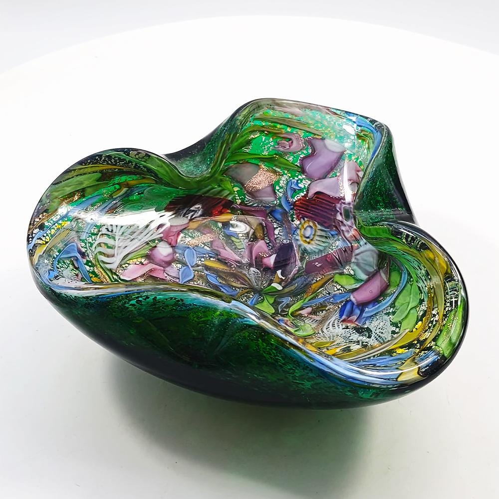1950s Big Ashtray in Murano Glass by Dino Martens - Tutti Frutti. Made in Italy. 17 cm. / 6.69 inches