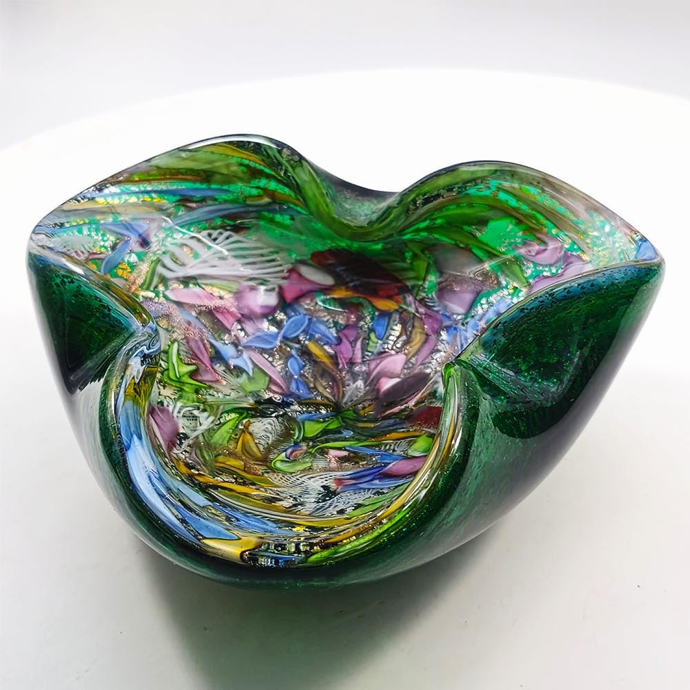 1950s Big Ashtray in Murano Glass by Dino Martens - Tutti Frutti. Made in Italy. 17 cm. / 6.69 inches