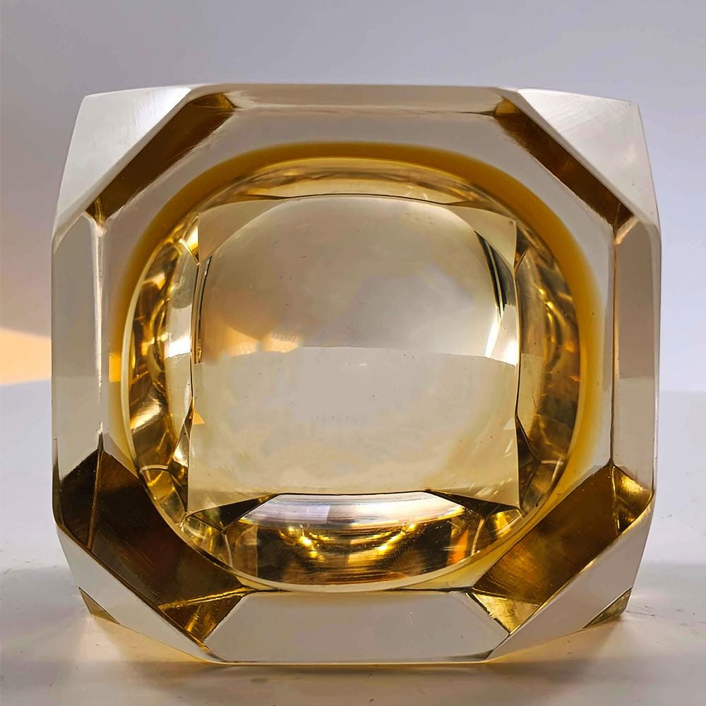 1960s Rare Multifaceted Ashtray in Murano Glass by Flavio Poli for Seguso.