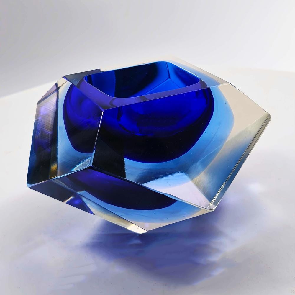 1960s Rare Ashtray in Uranium Murano Glass by Flavio Poli for Seguso.