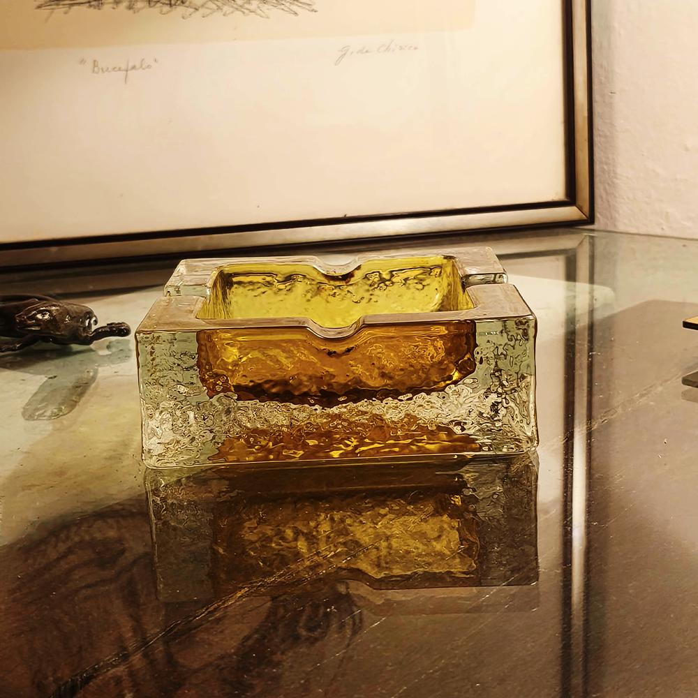1970s Big Square Ashtray in Murano Glass with Ice Cube effect by Antonio Imperatore.