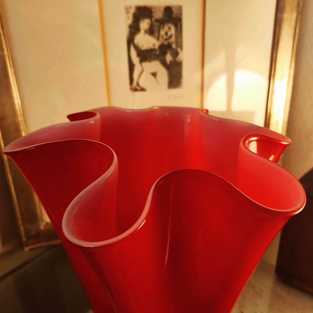 1970s Stunning Big Jacketed Fazzoletto Vase in Murano Glass.