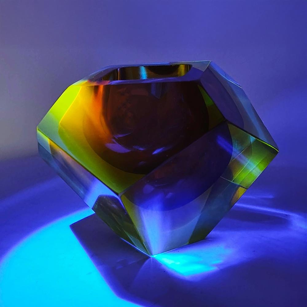 1960s Rare Colors Ashtray in Murano Glass by Flavio Poli for Seguso.