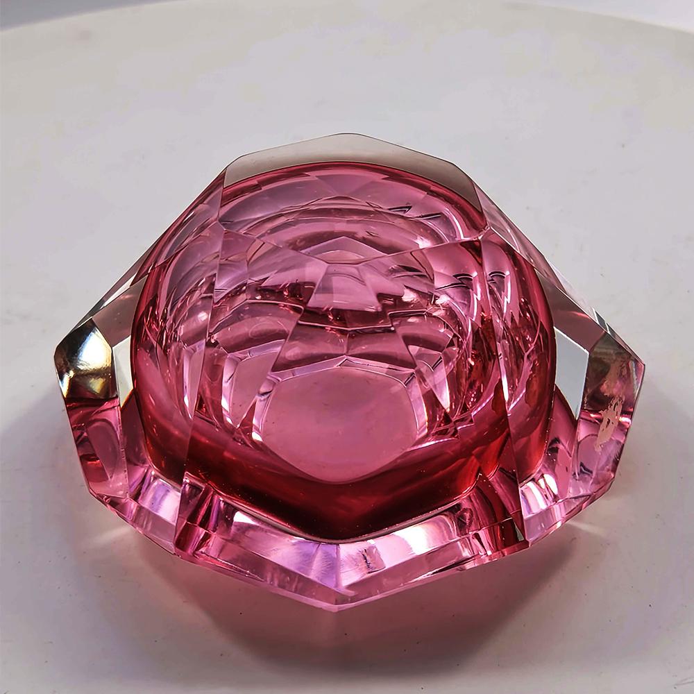 1960s Pink Ashtray in Murano Glass bu Flavio Poli for Seguso.