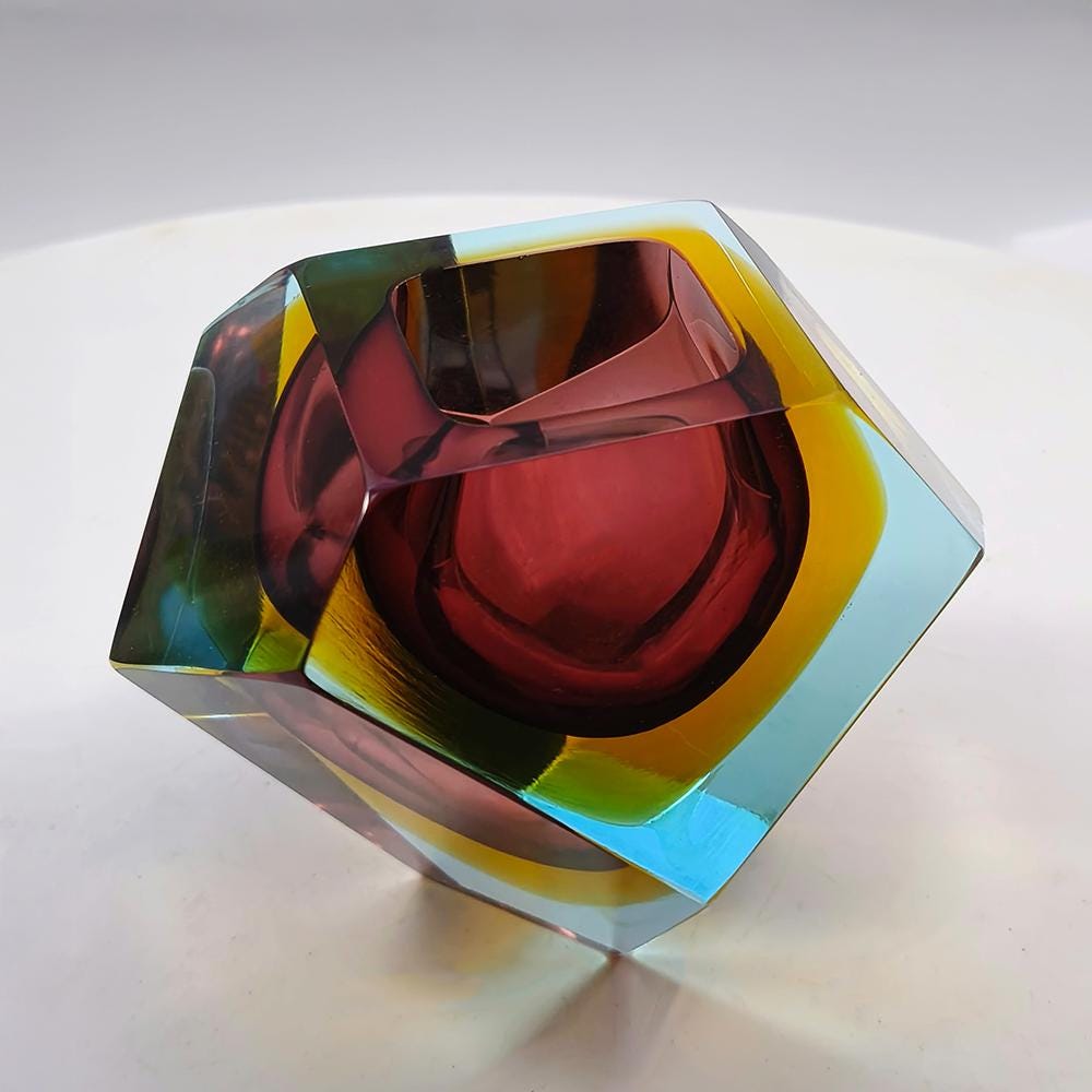 1960s Rare Colors Ashtray in Murano Glass by Flavio Poli for Seguso.