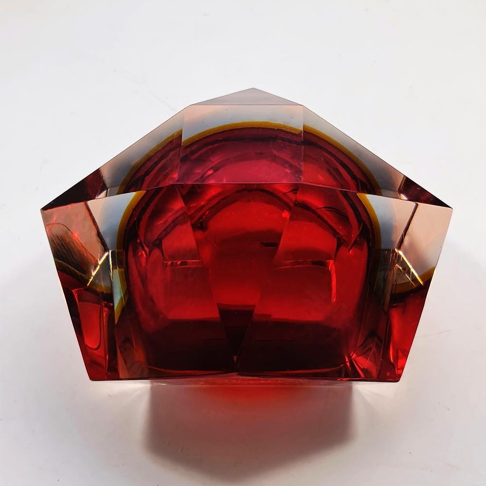 1960s Rare Colors Ashtray in Murano Glass by Flavio Poli for Seguso.