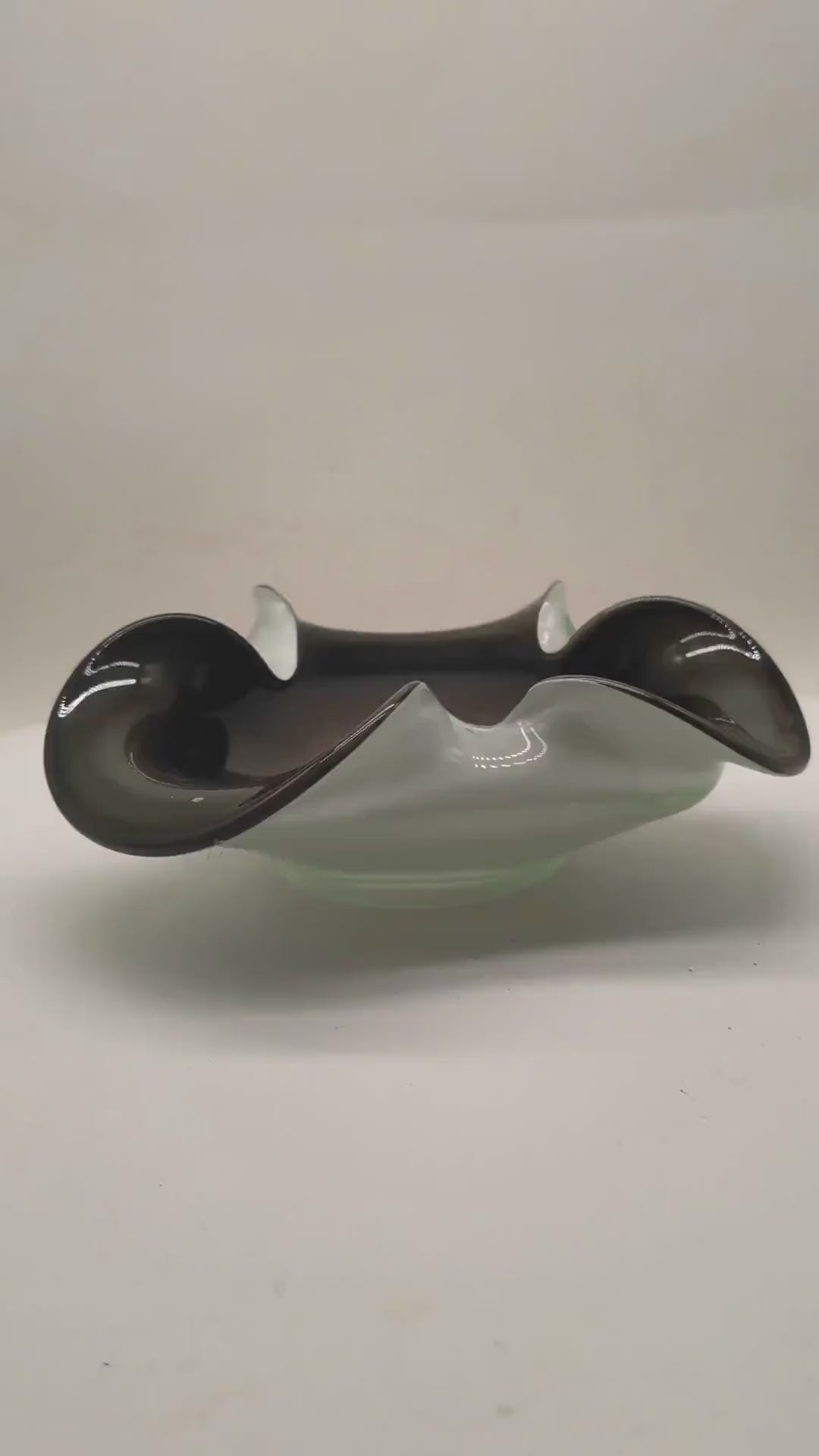 1970s Big Brown Asthray ot Catch-All in Murano Glass.
