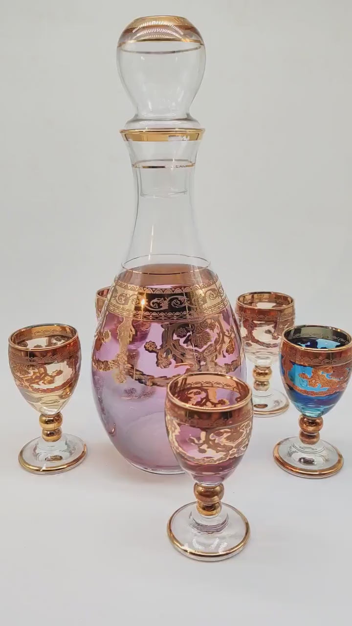 1950s Wonderful Bottle and 5 Glasses in Baroque Venetian Glass with Gold trim. Made in Venice - Italy