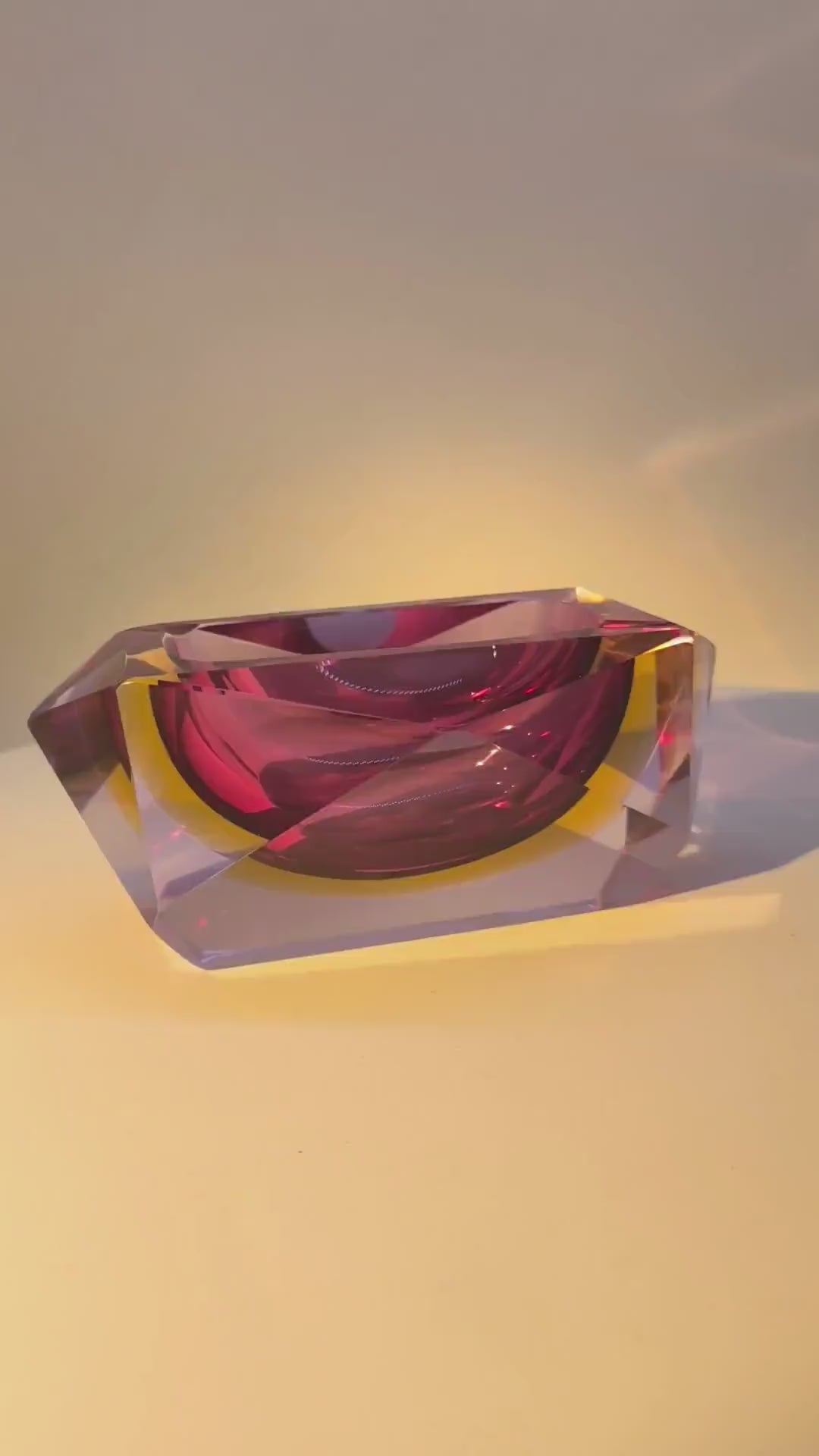 1960s Rare Purple Rectangular Multifaceted Ashtray or Catch-all in Murano Glass by Flavio Poli for Seguso. Made in Italy.