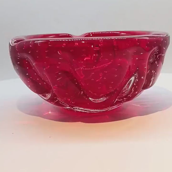 1960s Ashtray or Catch-all in Murano Glass with Air Bubbles.