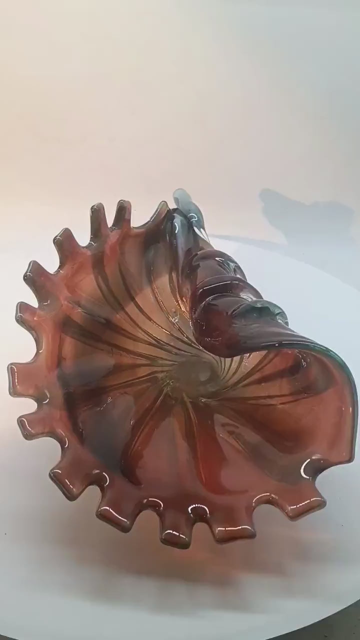1960s Large Shell Sculpure in Hand - Worked Murano Glass. Made in Italy .  34 cm. /  13.38  inches.