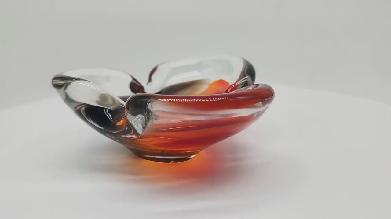1960s Ashtray or Catch-all in Murano Glass by Flavio Poli for Seguso. Made in Italy.