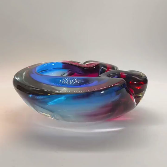 1960s Ashtray or Catch-all in Murano Glass by Flavio Poli for Seguso. 15,5 cm. Made in Italy.