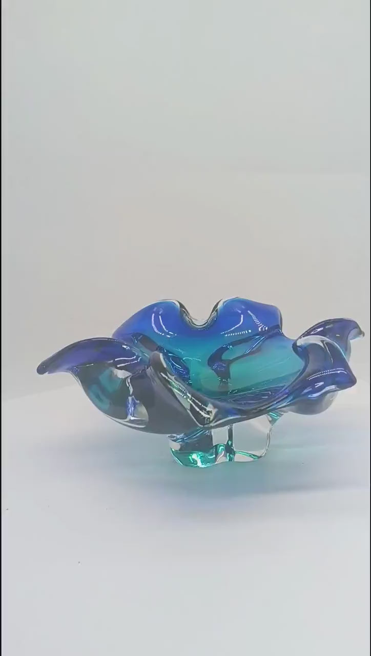 1960s Big Ashtray or Catch-all in Murano Glass. Made in Italy.