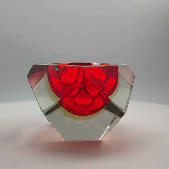1960s Ashtray or Catch-all in Murano Glass by Flavio Poli for Seguso.
