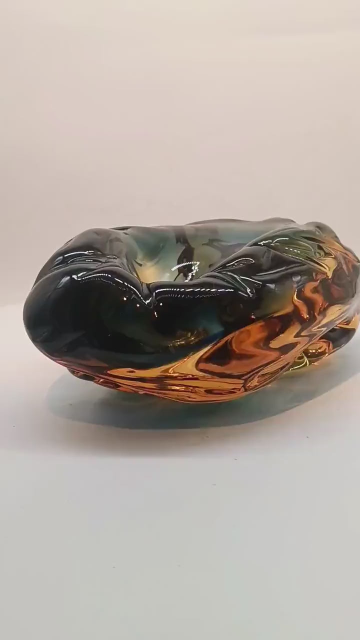 1950s Big Ashtray completely Hand-Blown and  Handcrafted in Murano Glass, Made in Italy - 18 cm.